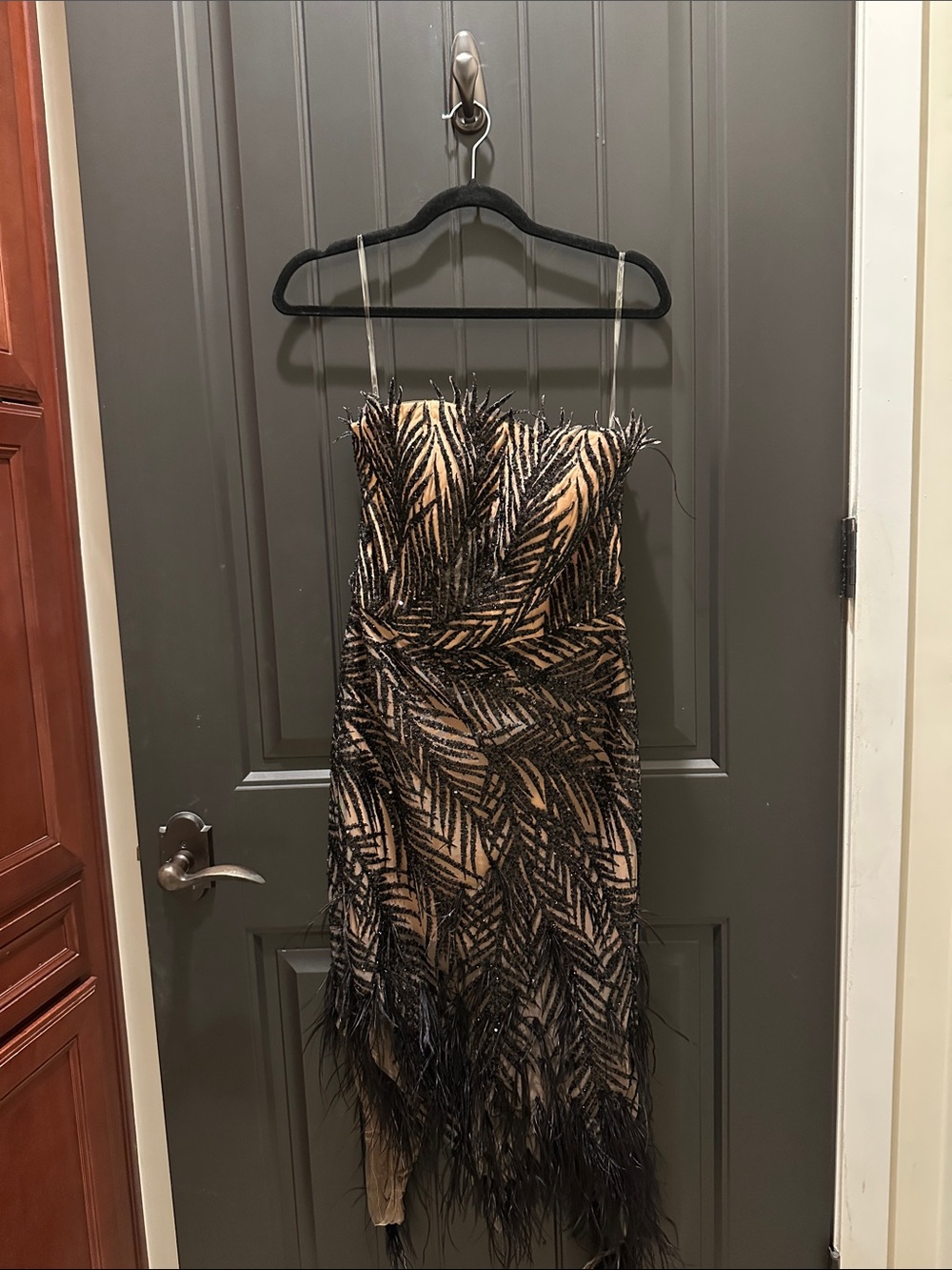 Fashion Nova Luxe Strapless Black Feather & Sequin Cocktail Dress Size M NWT